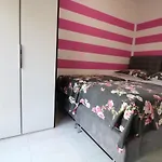 Sneky
